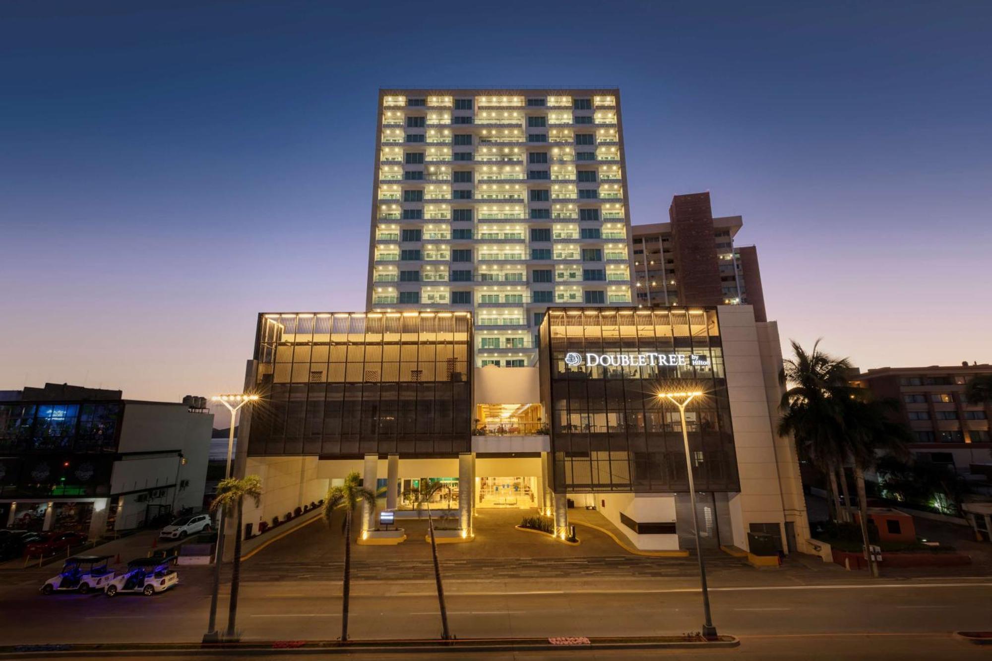 Doubletree By Hilton Mazatlan, Sin Hotel Exterior photo