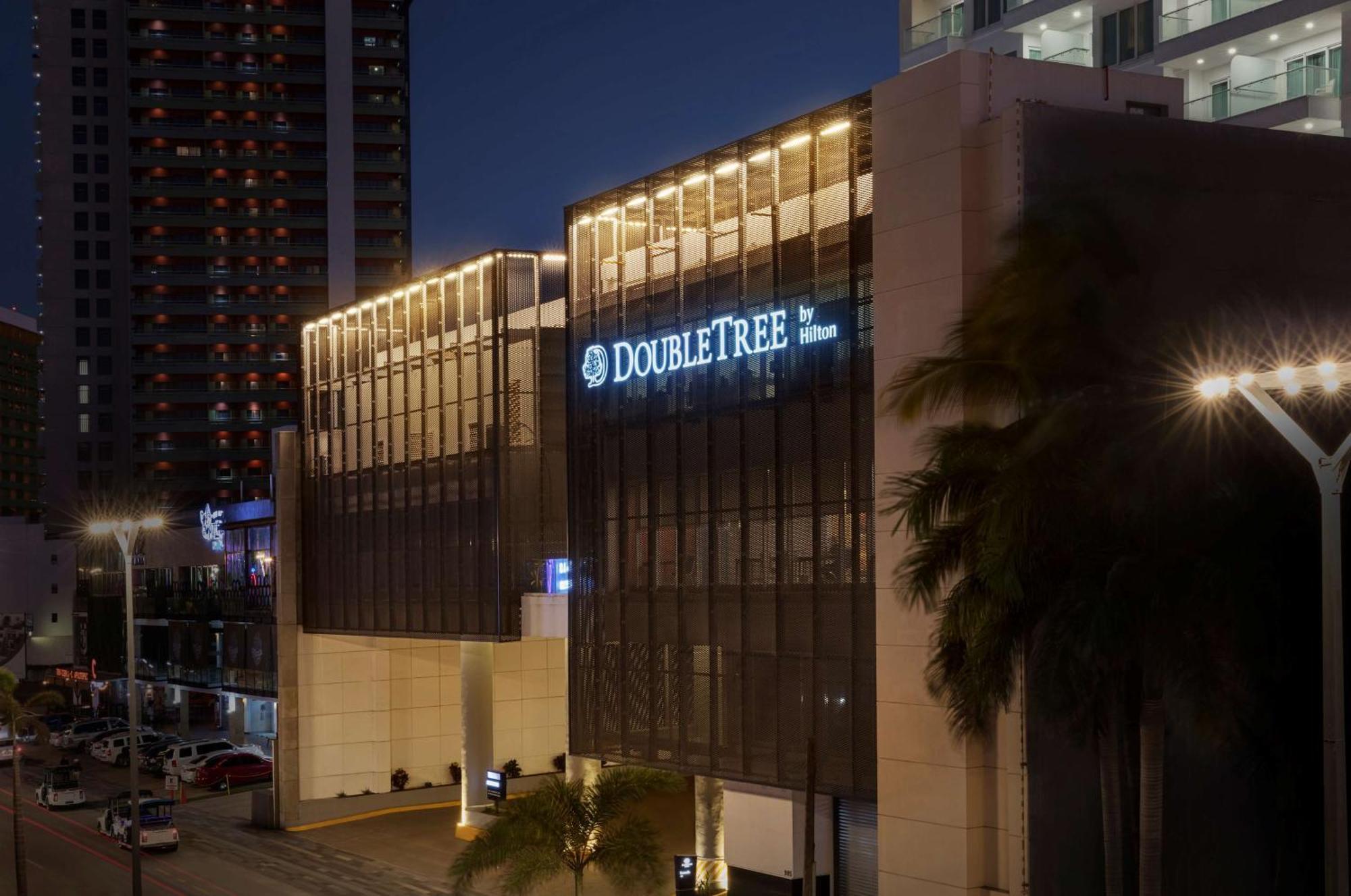 Doubletree By Hilton Mazatlan, Sin Hotel Exterior photo